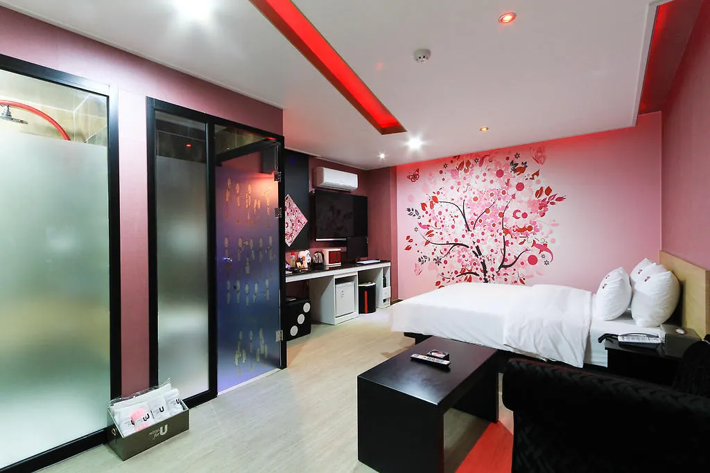 בוסאן Haeundae Foru Hotel 3*,