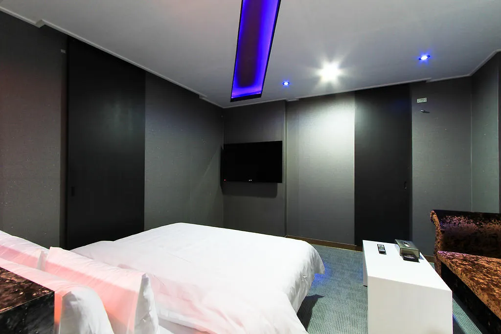 בוסאן Haeundae Foru Hotel 3*,